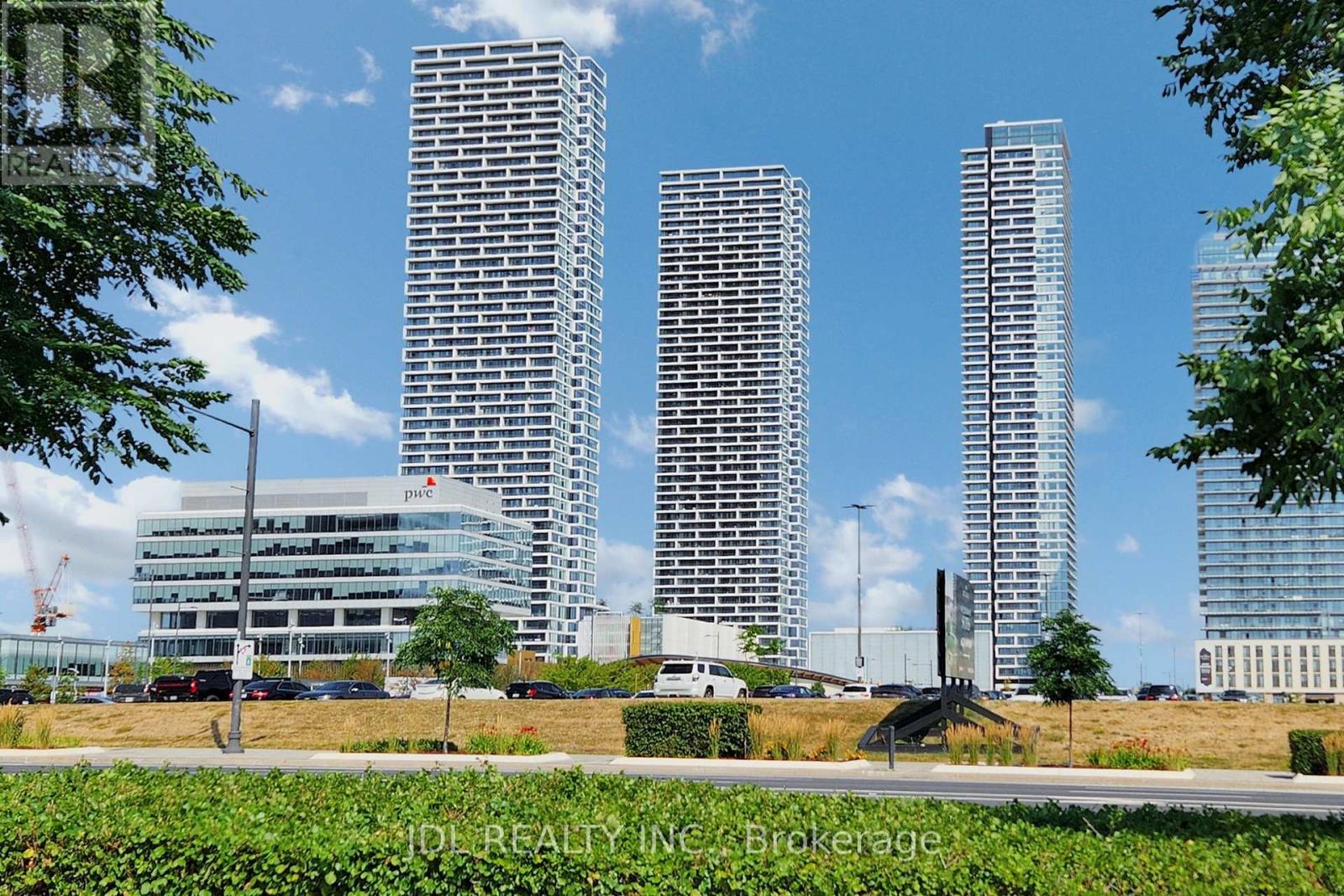 1105 - 905 PORTAGE PARKWAY, Vaughan, Ontario