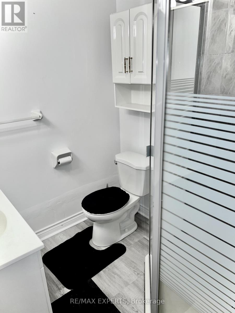 121 Jackman Crescent, Vaughan, Ontario  L4L 6N9 - Photo 10 - N12640554