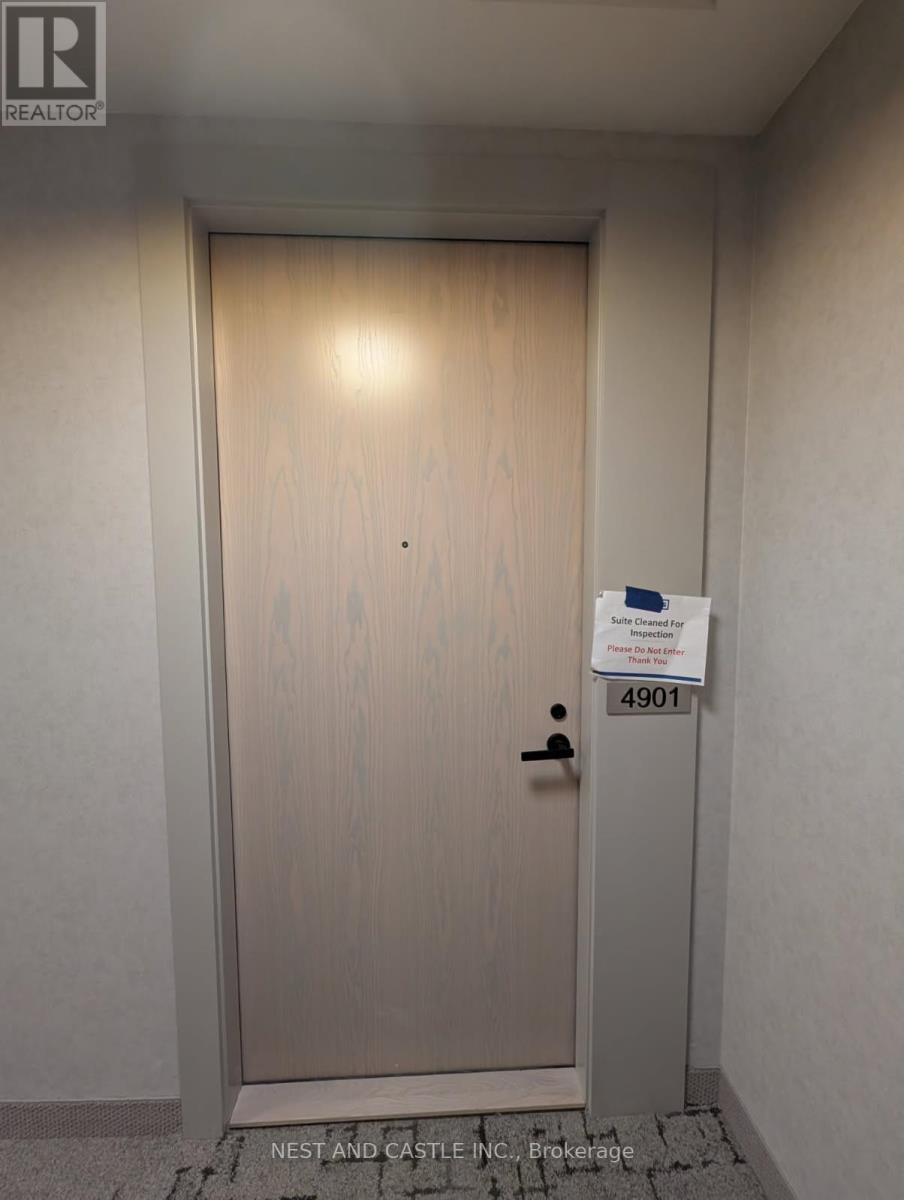 4901 - 8 Interchange Way, Vaughan (Vaughan Corporate Centre), Ontario  L4K 0R2 - Photo 3 - N12640590