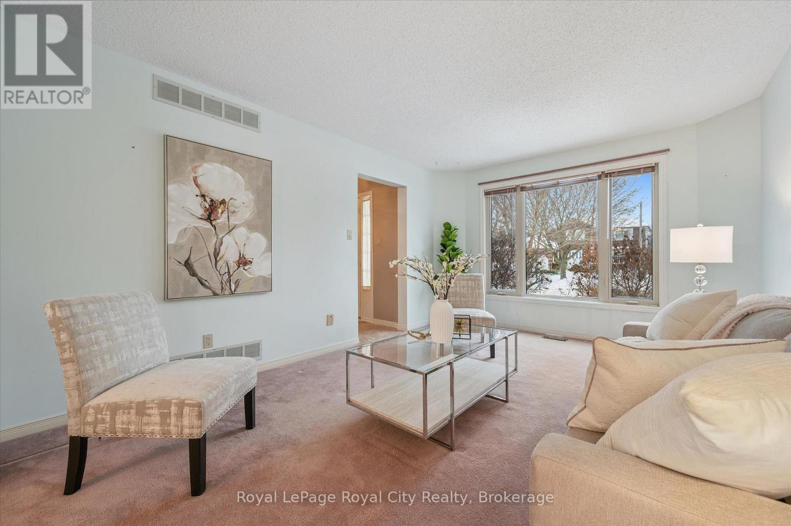 43 Brady Lane, Guelph, Ontario N1L 1A4 - Photo 8 - X12640728