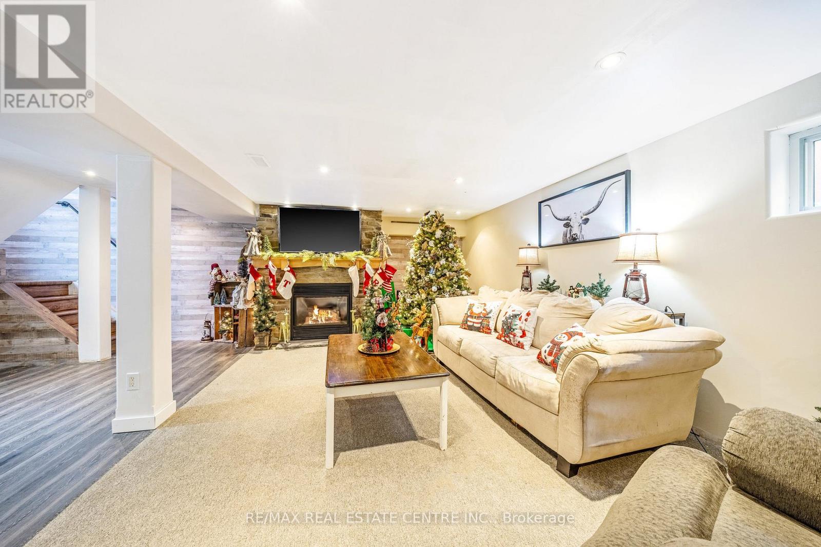 1320 Bunnell Drive, Burlington (Mountainside), Ontario  L7P 2E1 - Photo 14 - W12640546