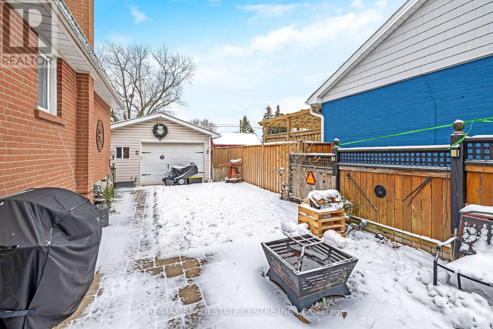 1320 Bunnell Drive, Burlington (Mountainside), Ontario  L7P 2E1 - Photo 17 - W12640546