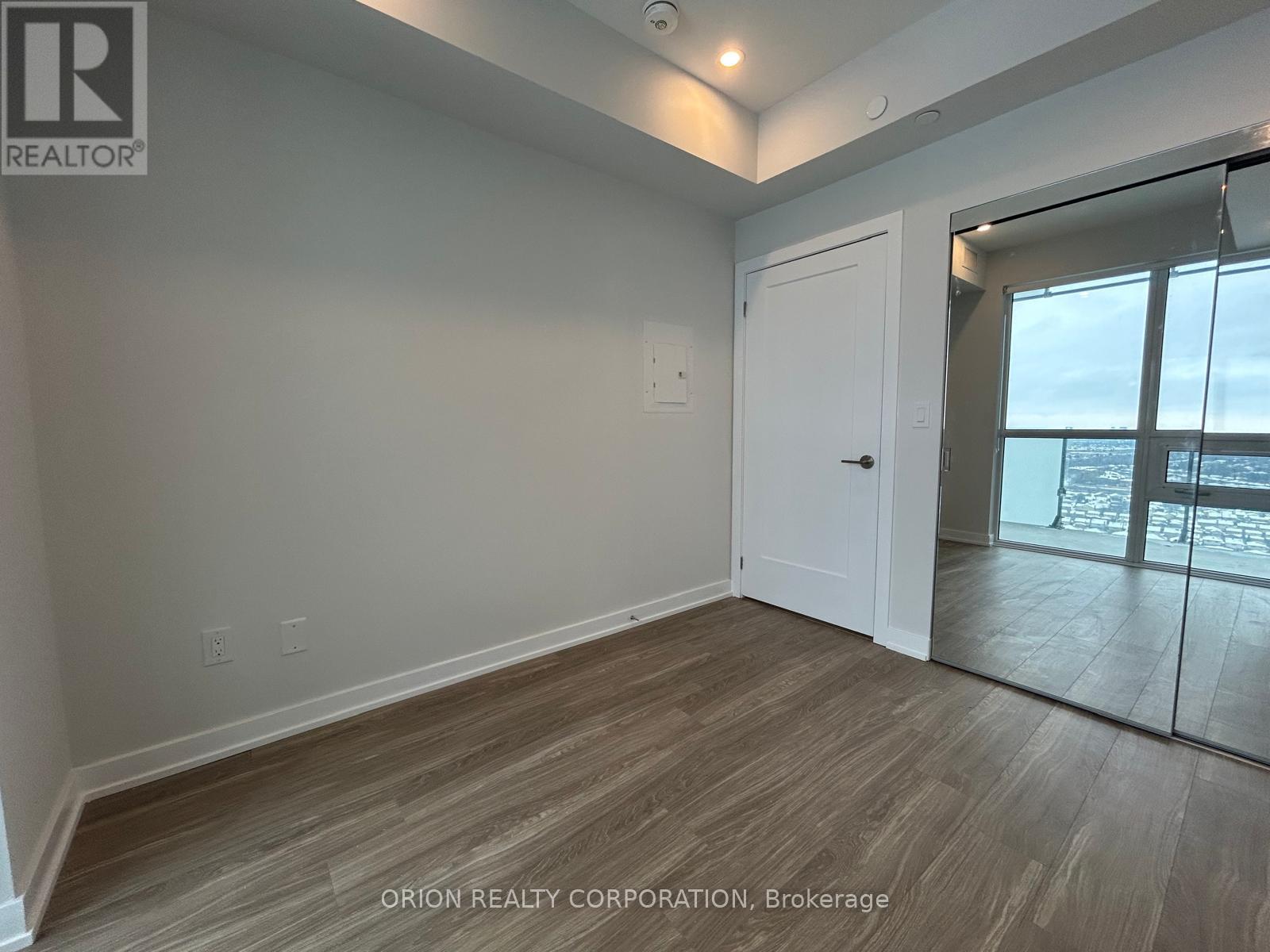 2408 - 430 Square One Drive, Mississauga, Ontario  L5B 0L6 - Photo 7 - W12640608