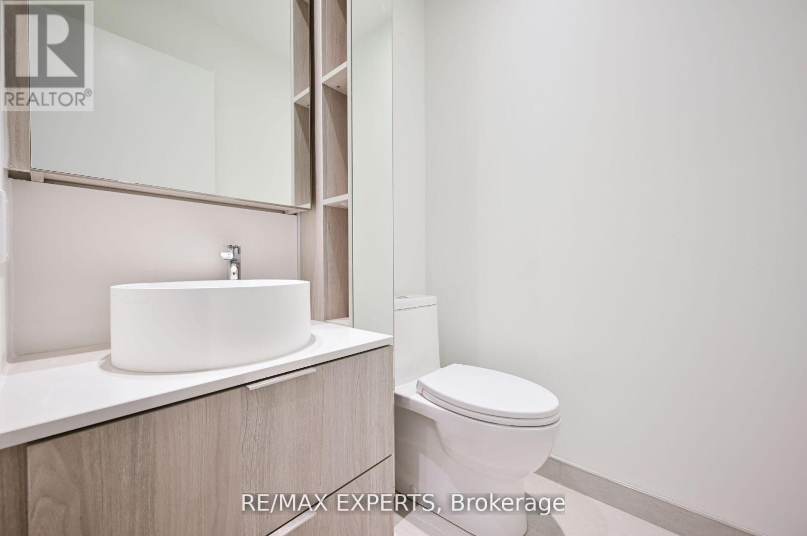 302 - 28 Ann Street, Mississauga, Ontario  L5G 3G1 - Photo 21 - W12640610