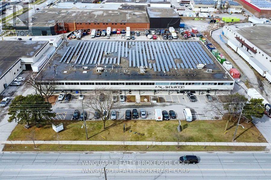 4 - 78 Signet Drive, Toronto, Ontario  M9L 1T2 - Photo 10 - W12640628