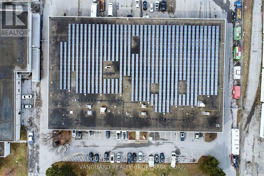 4 - 78 Signet Drive, Toronto, Ontario  M9L 1T2 - Photo 16 - W12640628