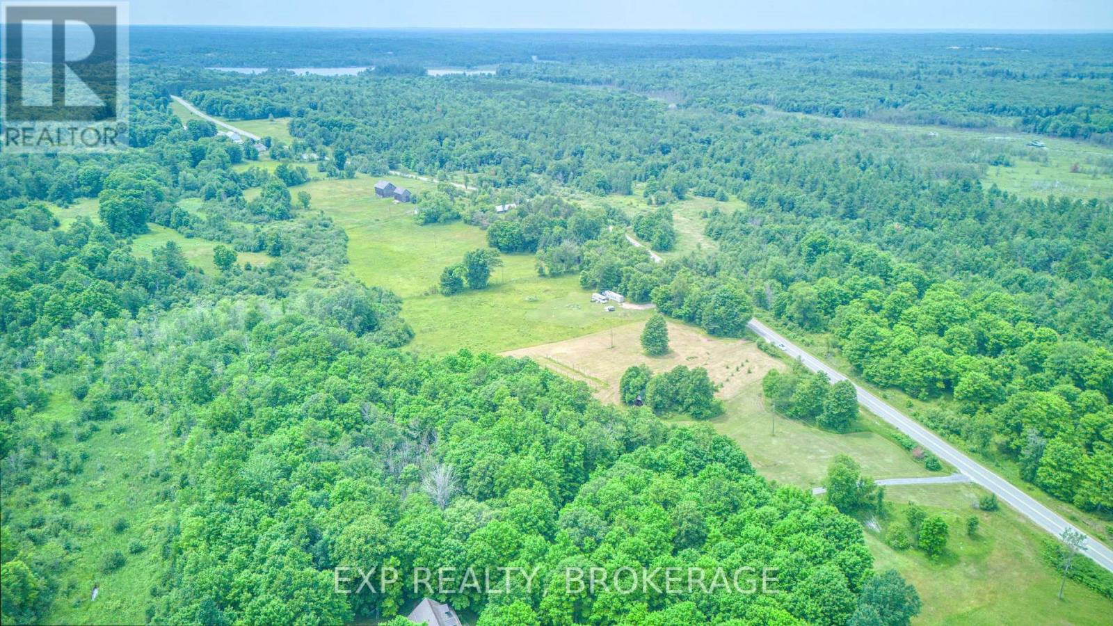 2260 Fifth Lake Road, Frontenac, Ontario  K0H 2K0 - Photo 37 - X12640706