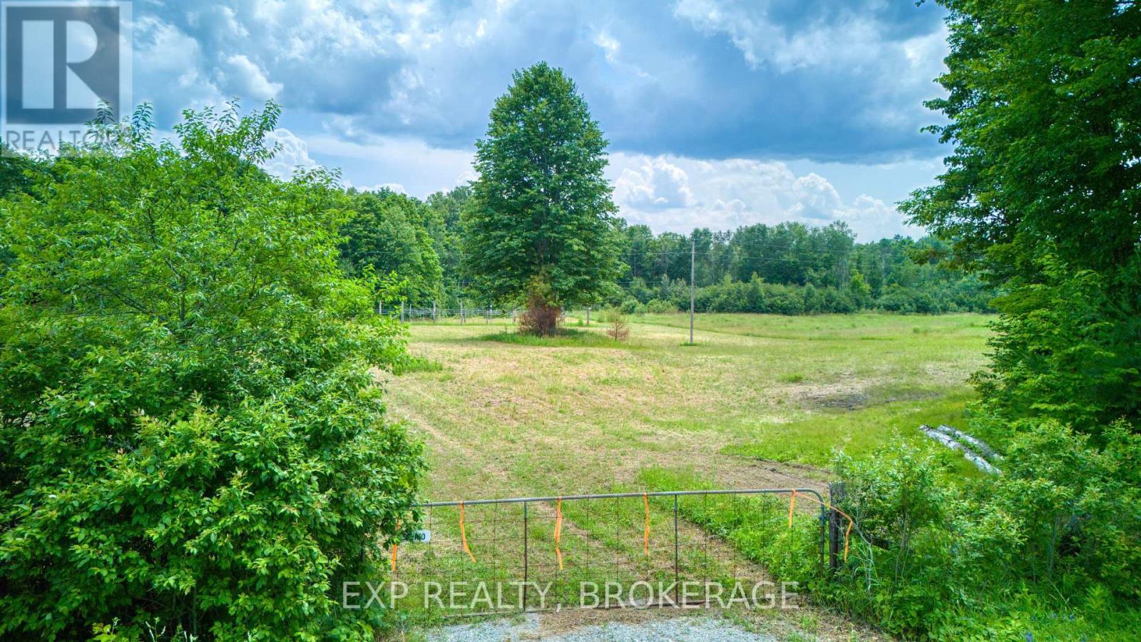 2260 Fifth Lake Road, Frontenac, Ontario  K0H 2K0 - Photo 4 - X12640706