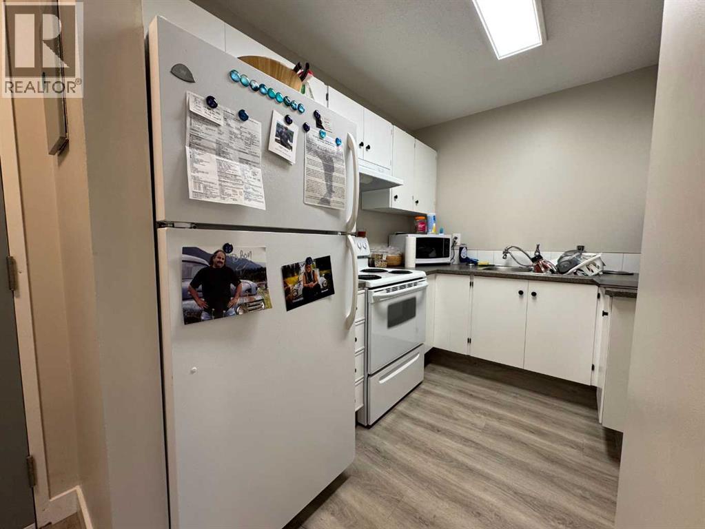 106, 6108 53 Street, Olds, Alberta  T4H 1X5 - Photo 4 - A2274931