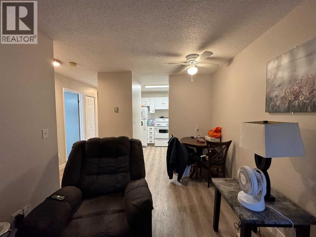 106, 6108 53 Street, Olds, Alberta  T4H 1X5 - Photo 9 - A2274931