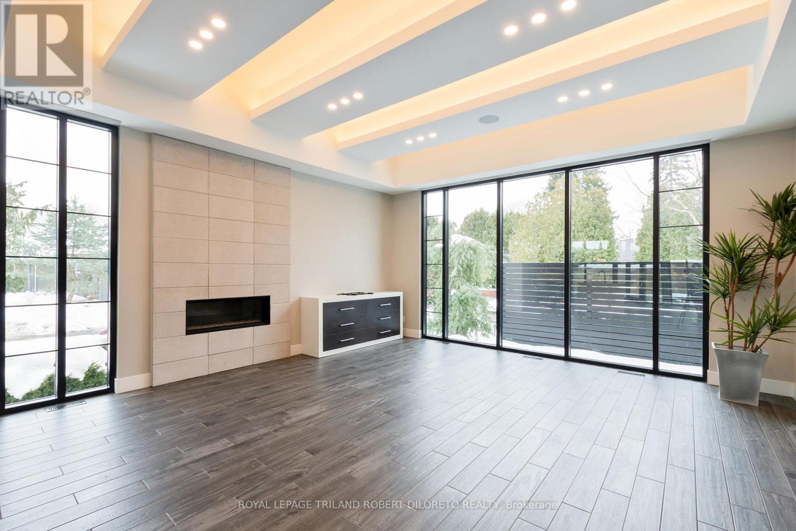 301 Waterstone Place, London North, Ontario  N6H 5N2 - Photo 11 - X12640636