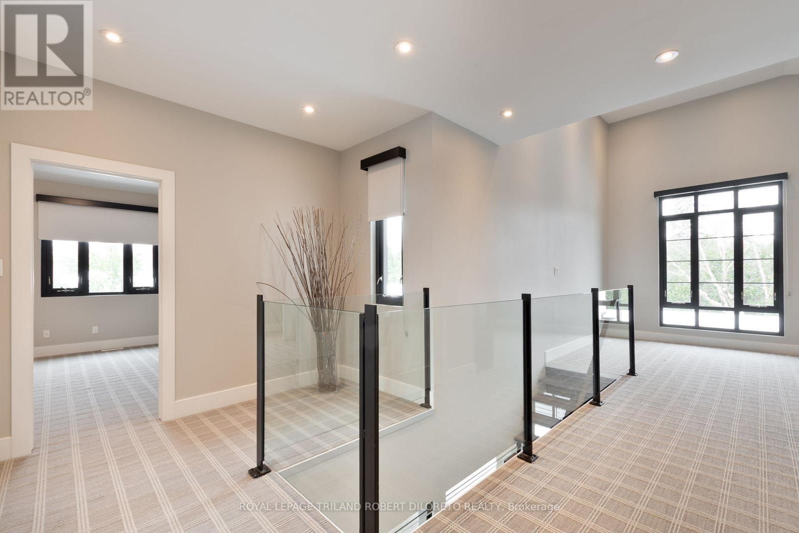 301 Waterstone Place, London North, Ontario  N6H 5N2 - Photo 26 - X12640636