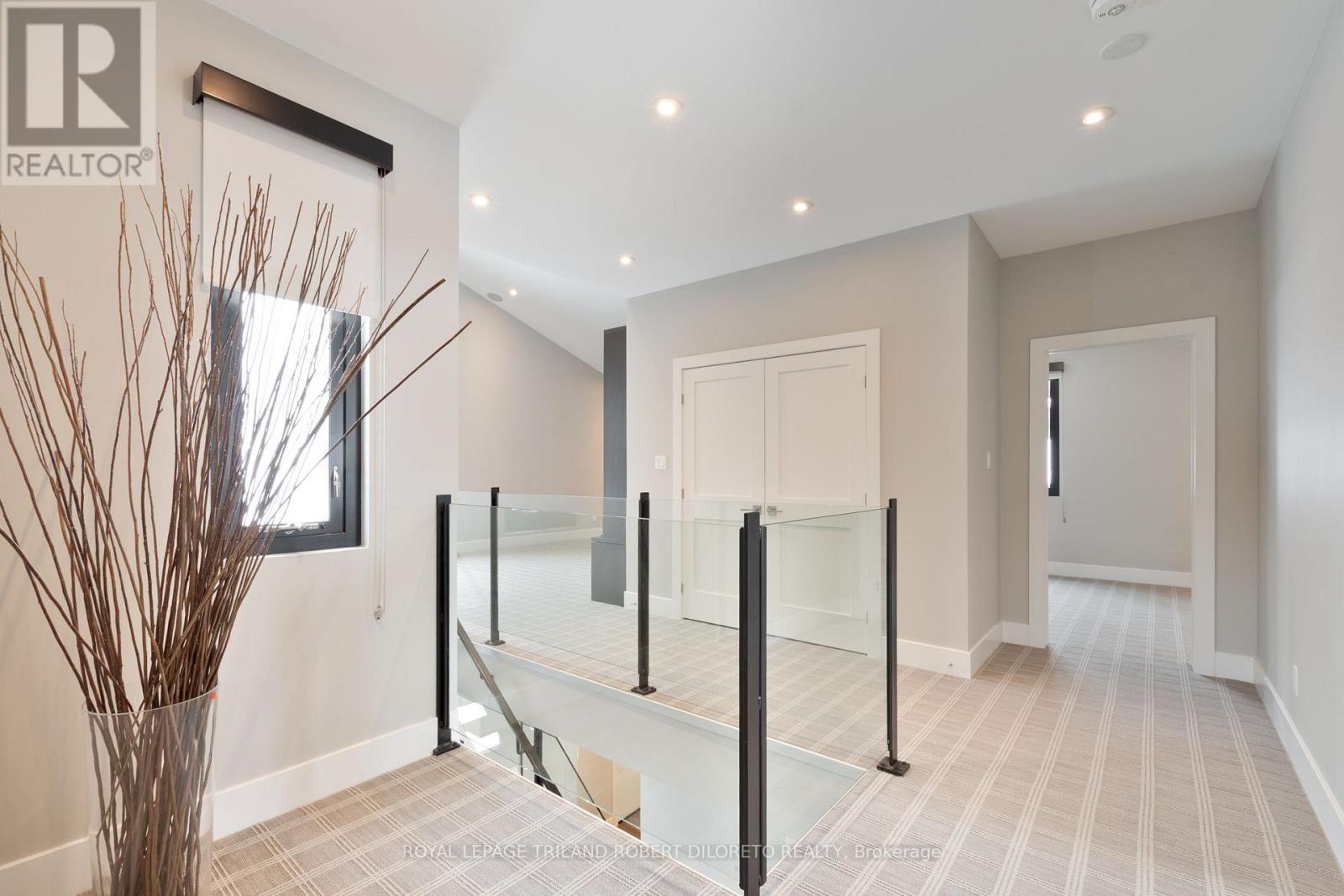 301 Waterstone Place, London North, Ontario  N6H 5N2 - Photo 27 - X12640636