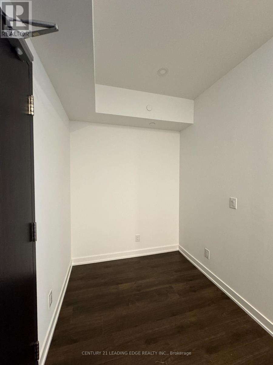 1210 - 56 Lakeside Terrace, Barrie, Ontario  L4M 7B9 - Photo 2 - S12634462