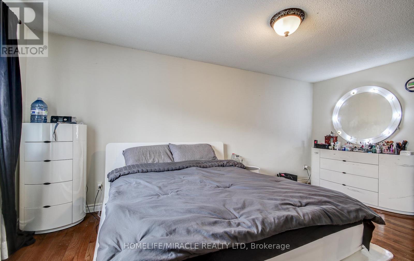 3124 Patrick Crescent, Mississauga, Ontario  L5N 3G5 - Photo 29 - W12639888