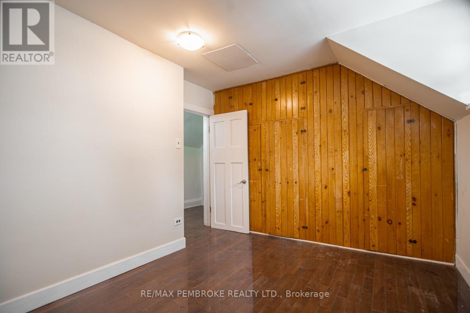 2146 Westmeath Road, Whitewater Region, Ontario  K0J 2L0 - Photo 13 - X12640666