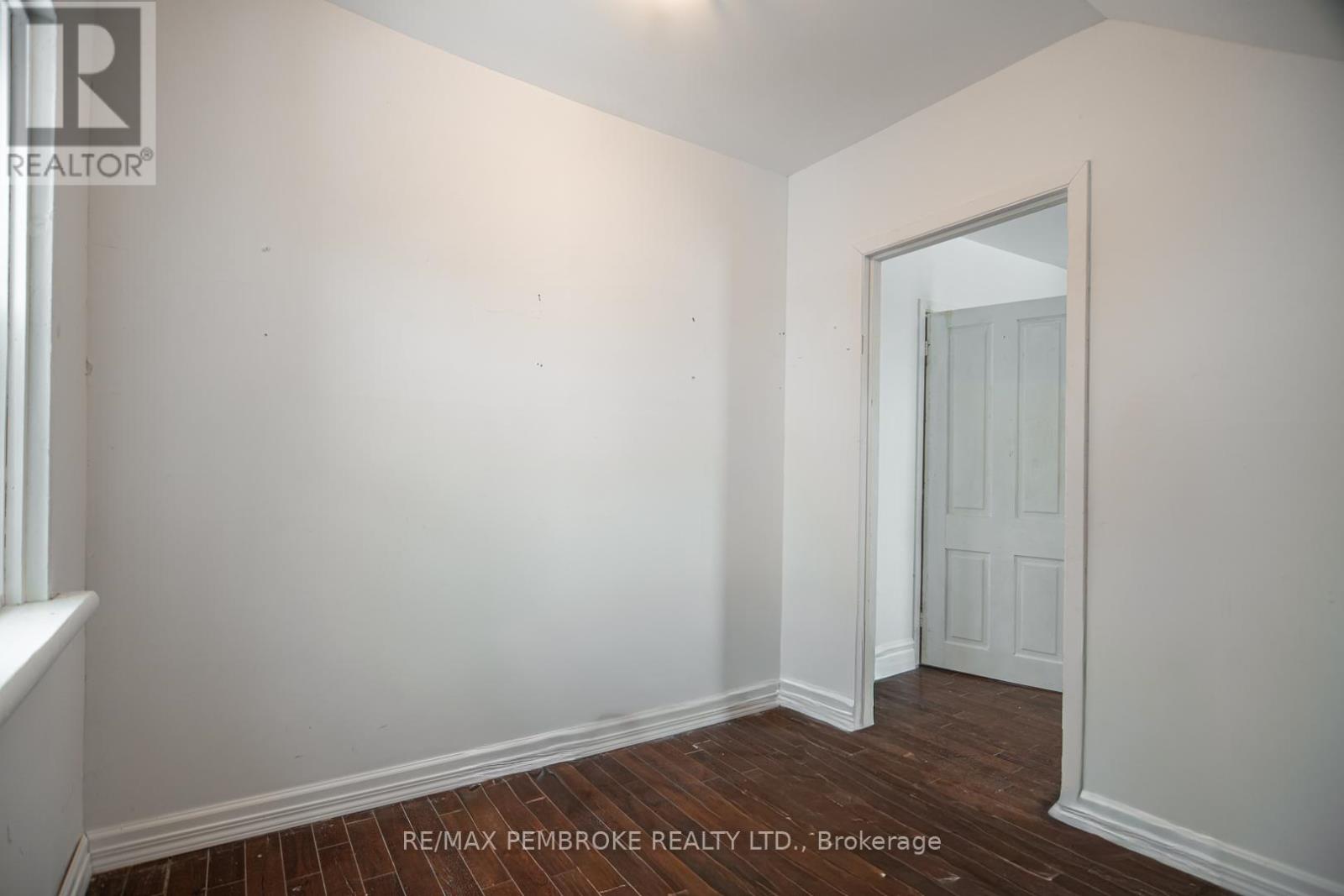 2146 Westmeath Road, Whitewater Region, Ontario  K0J 2L0 - Photo 19 - X12640666