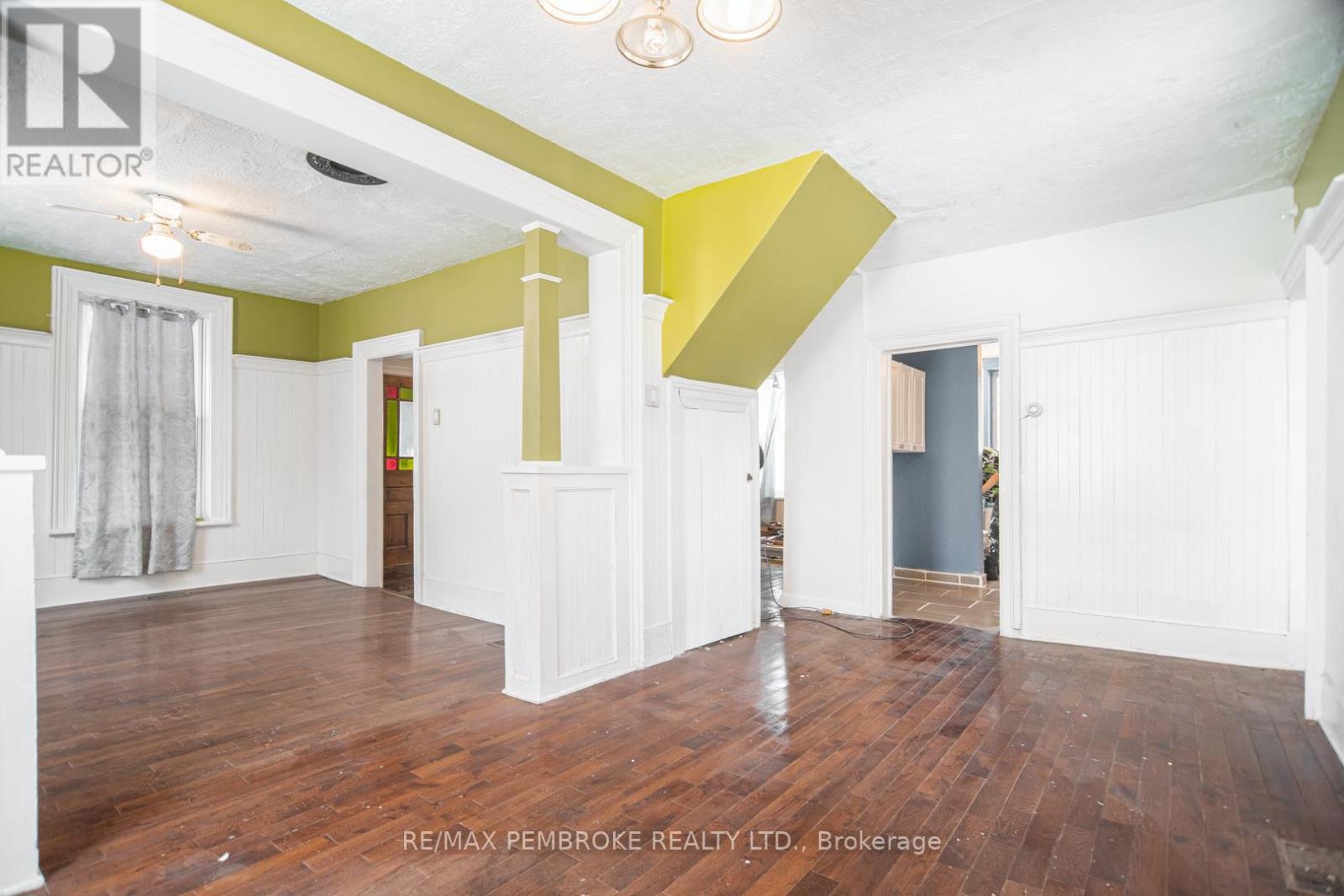 2146 Westmeath Road, Whitewater Region, Ontario  K0J 2L0 - Photo 8 - X12640666