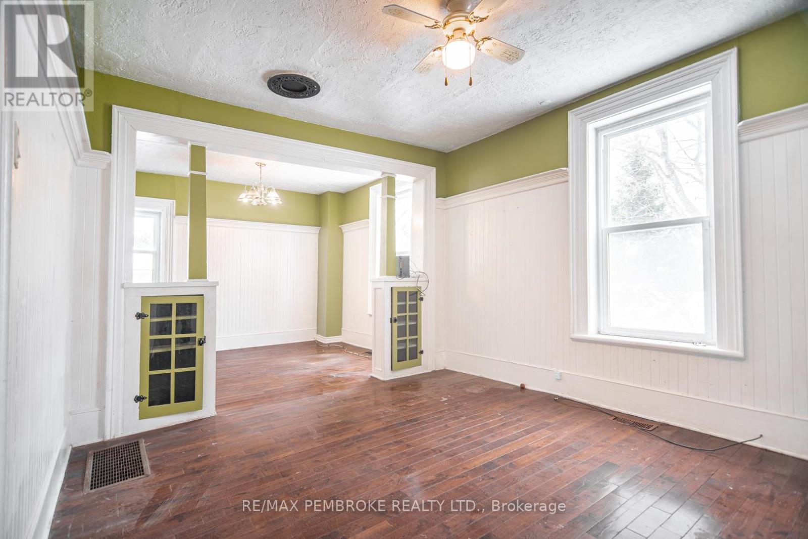 2146 Westmeath Road, Whitewater Region, Ontario  K0J 2L0 - Photo 9 - X12640666