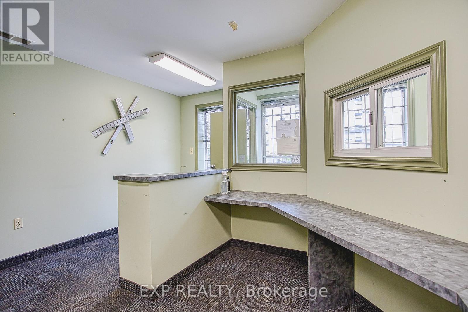 5 - 31 Bigwin Road, Hamilton, Ontario  L8W 3R3 - Photo 13 - X12640612