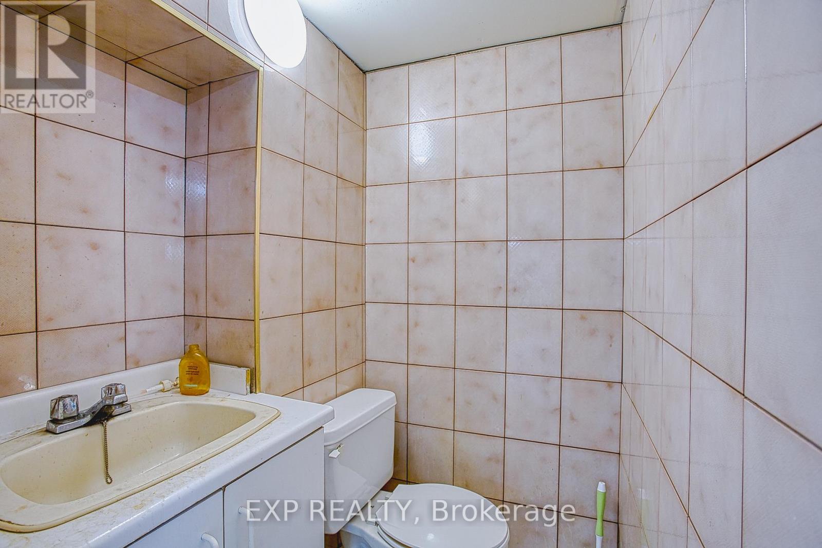 5 - 31 Bigwin Road, Hamilton, Ontario  L8W 3R3 - Photo 34 - X12640612