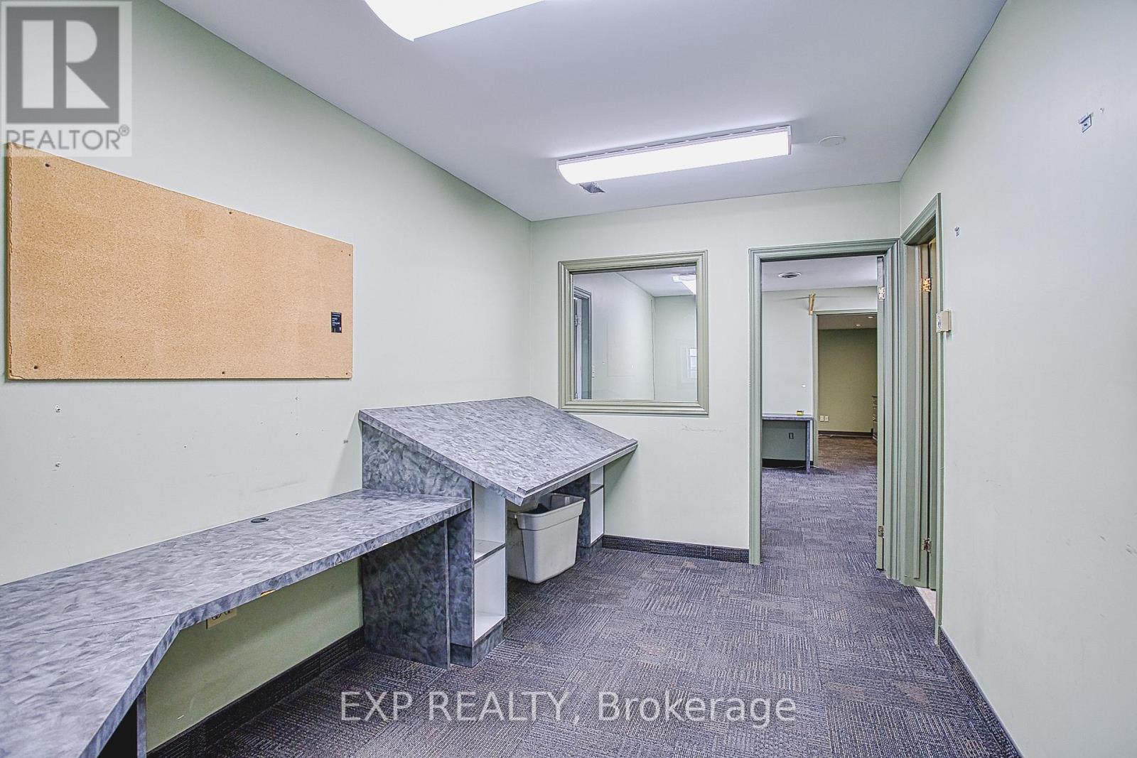 5 - 31 Bigwin Road, Hamilton, Ontario  L8W 3R3 - Photo 9 - X12640612