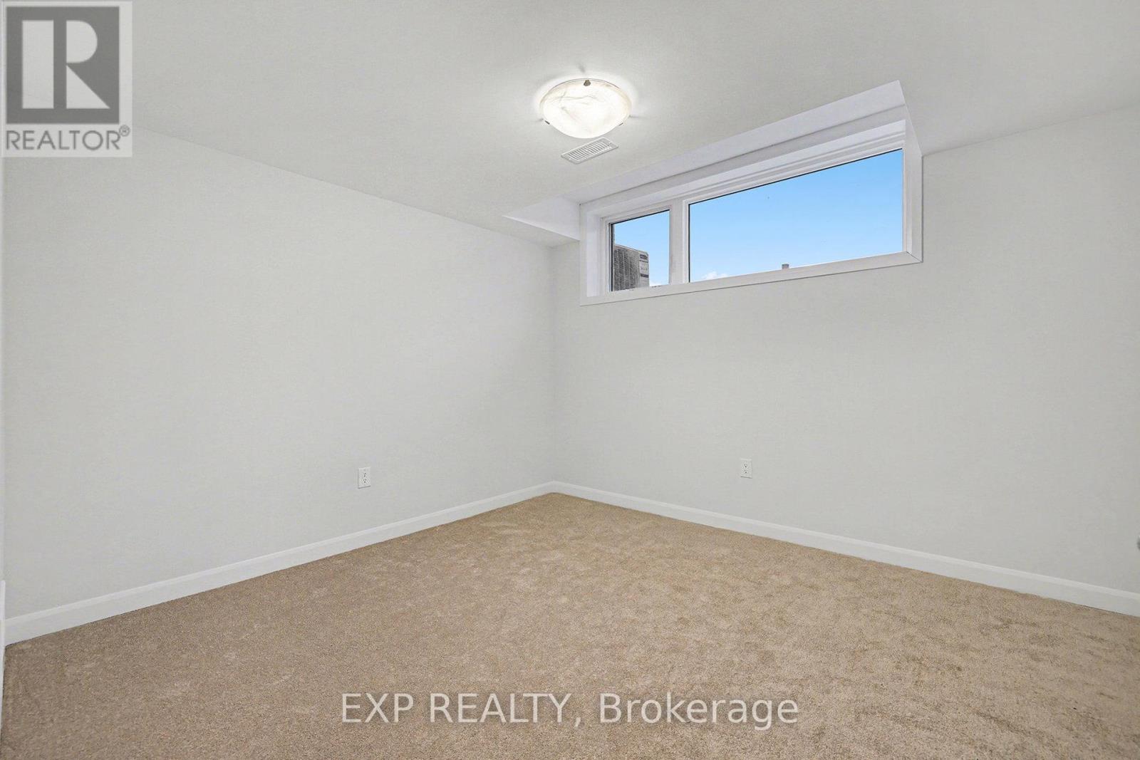 1116 Creekway Private, Ottawa, Ontario  K2T 0R8 - Photo 16 - X12640174