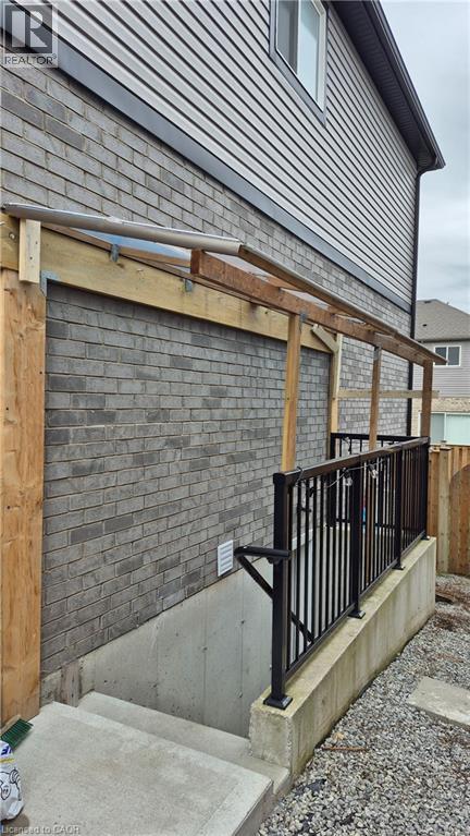 11 Overholt Drive Unit# Lower, Thorold, Ontario  L2V 0G4 - Photo 2 - 40794458