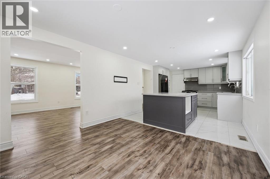 107 Foxridge Drive, Cambridge, Ontario  N3C 3V7 - Photo 13 - 40794316