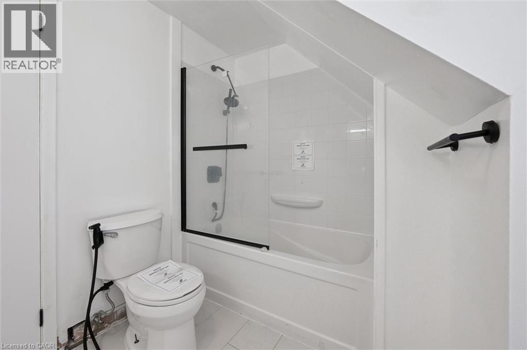 107 Foxridge Drive, Cambridge, Ontario  N3C 3V7 - Photo 28 - 40794316