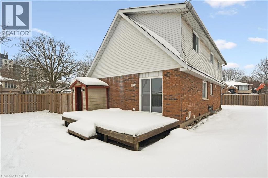 107 Foxridge Drive, Cambridge, Ontario  N3C 3V7 - Photo 33 - 40794316