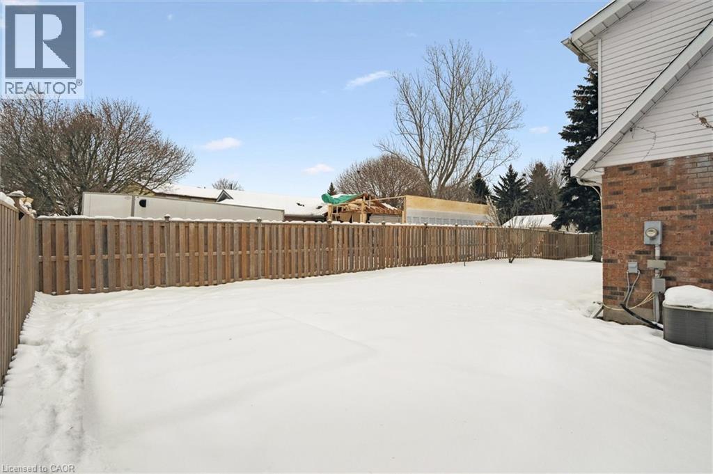 107 Foxridge Drive, Cambridge, Ontario  N3C 3V7 - Photo 38 - 40794316