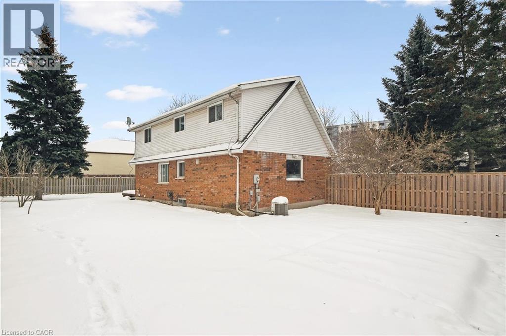 107 Foxridge Drive, Cambridge, Ontario  N3C 3V7 - Photo 40 - 40794316