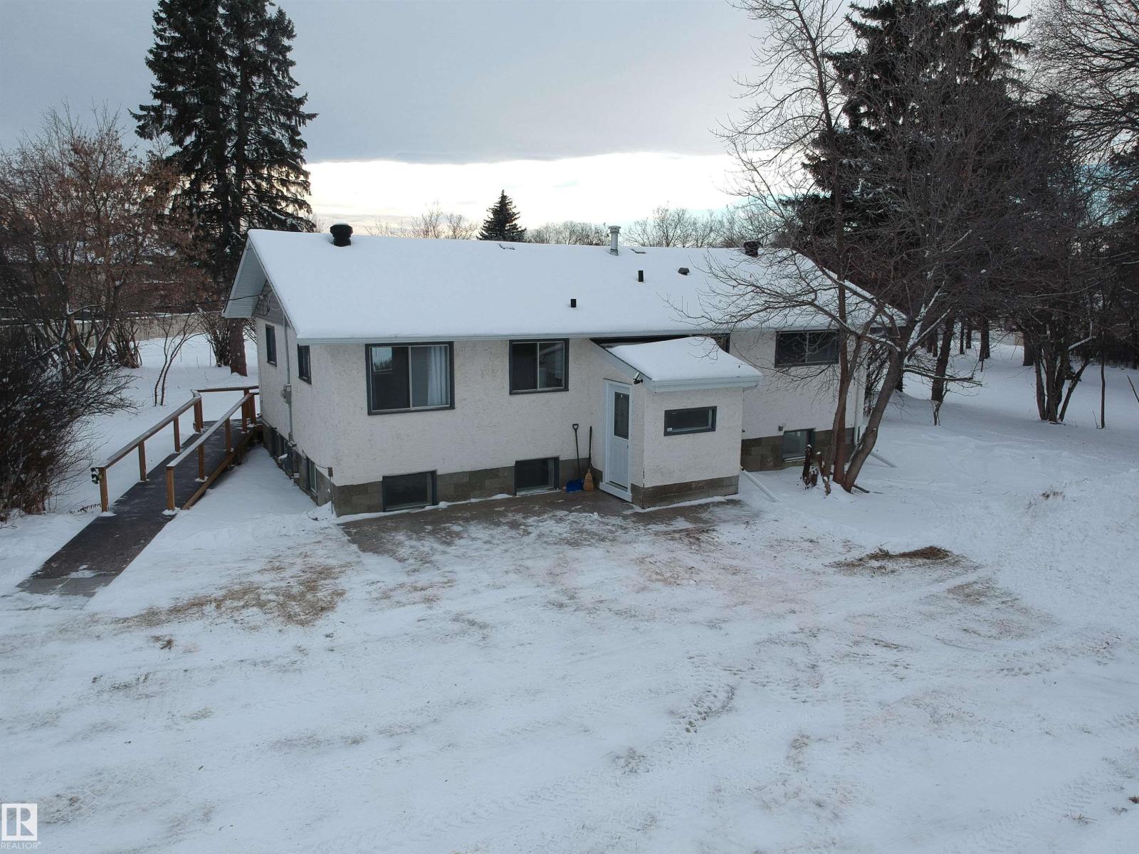 5203 51a Av, Rural Sturgeon County, Alberta  T0A 0K0 - Photo 66 - E4468350