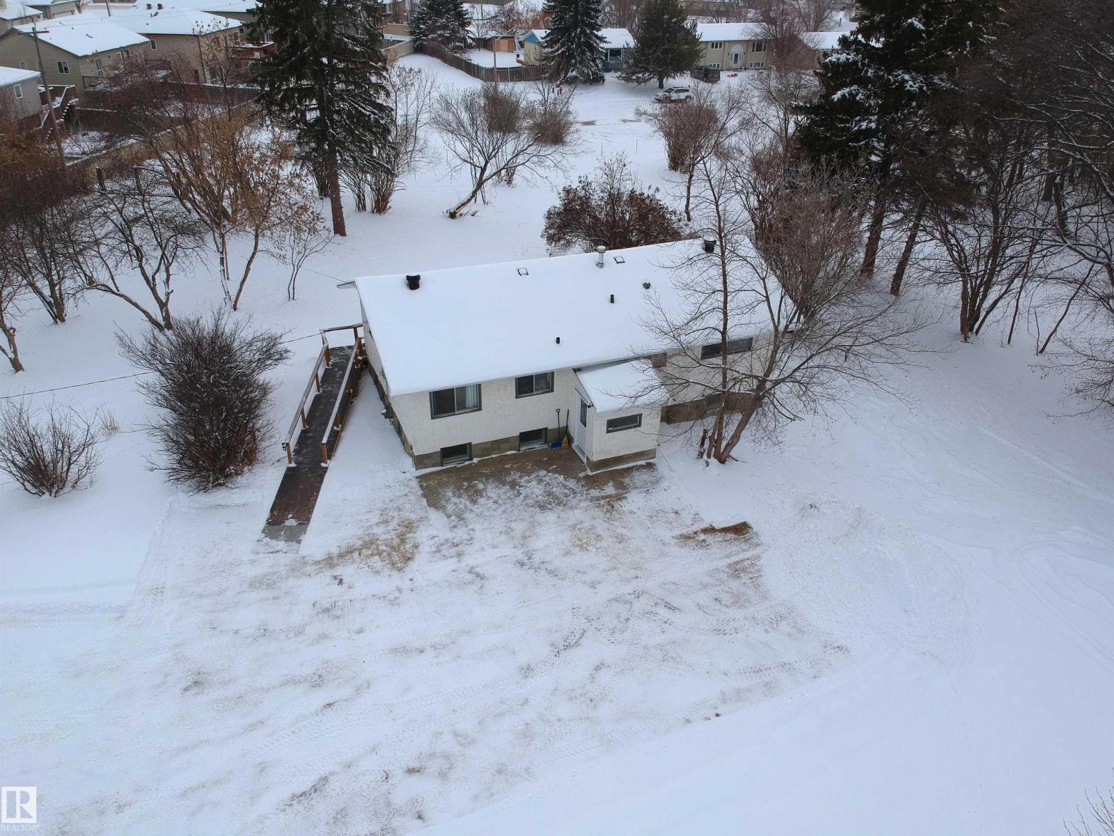 5203 51a Av, Rural Sturgeon County, Alberta  T0A 0K0 - Photo 68 - E4468350