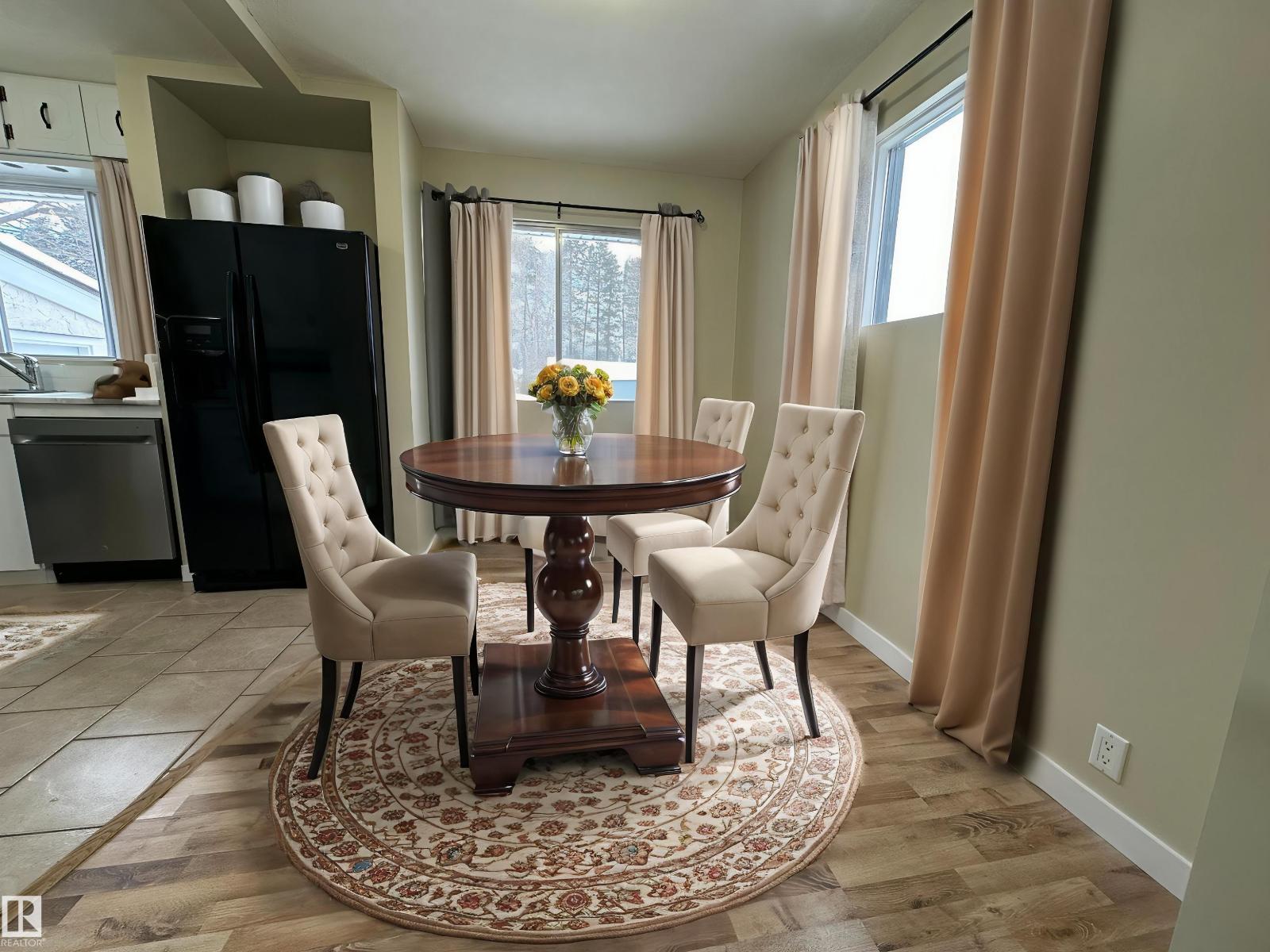 5203 51a Av, Rural Sturgeon County, Alberta  T0A 0K0 - Photo 9 - E4468350