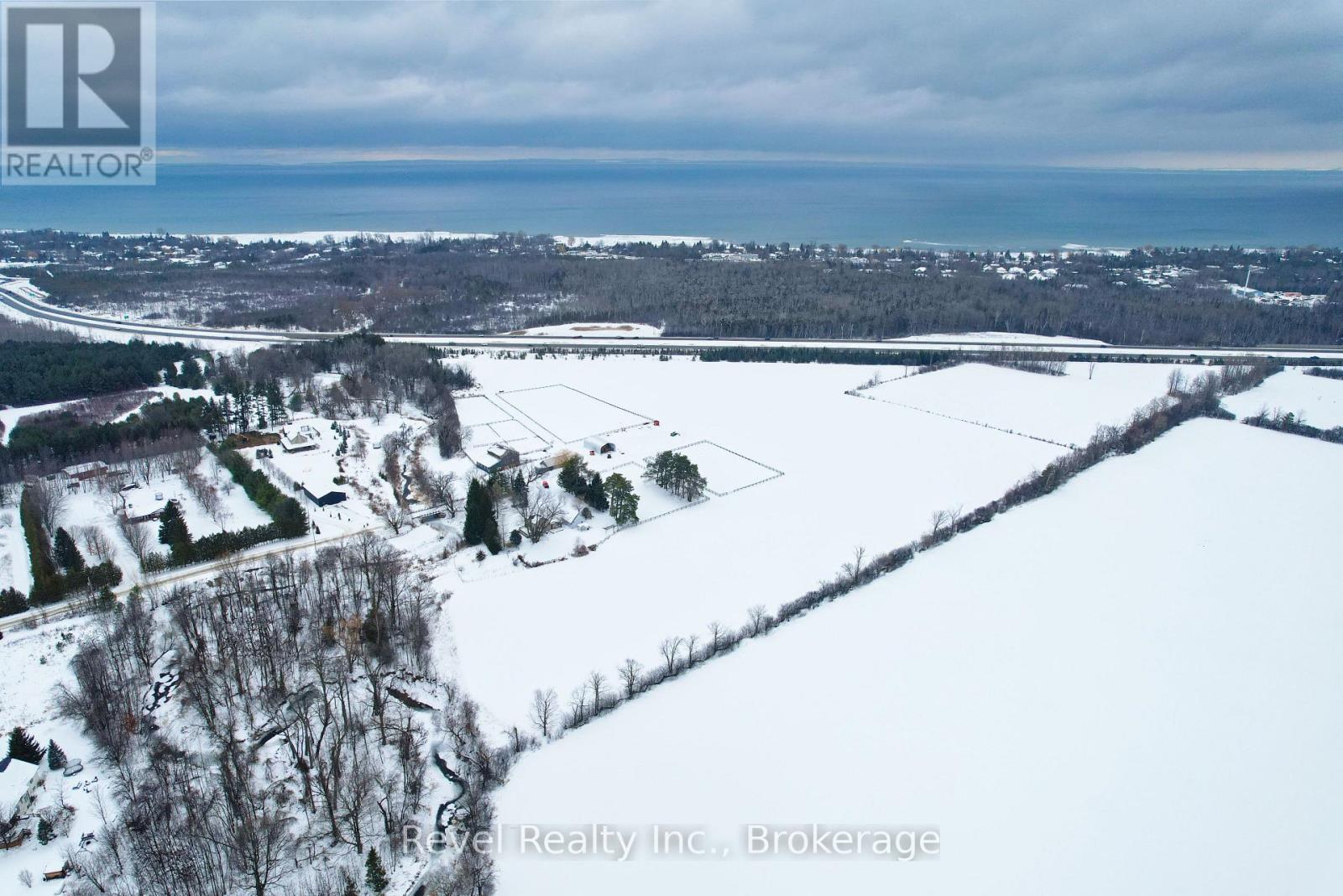 6905 Regent Street, Clearview, Ontario  L9Y 3Z1 - Photo 25 - S12444190