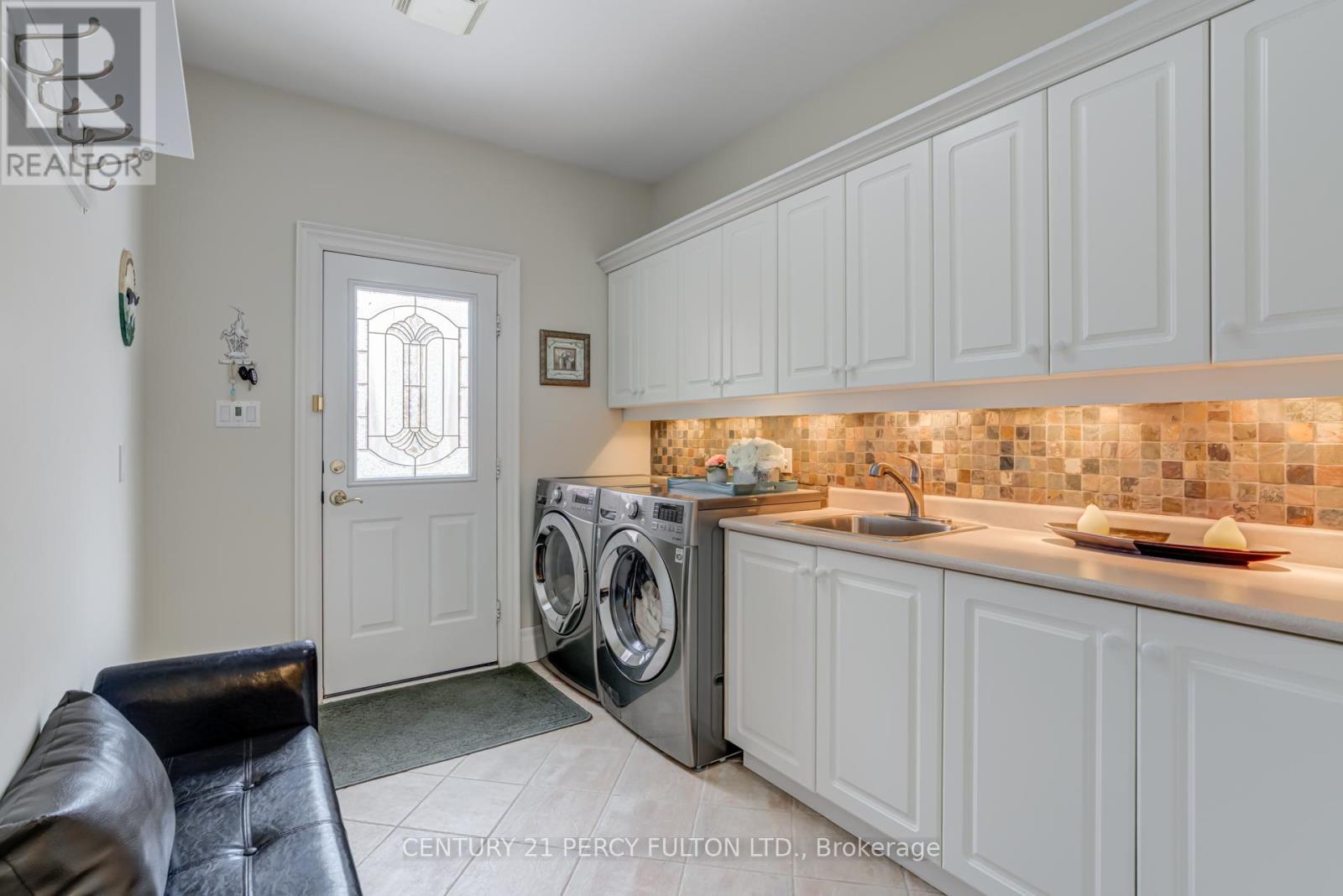 19 Wilson House Drive, Whitby, Ontario  L0B 1A0 - Photo 33 - E12640646