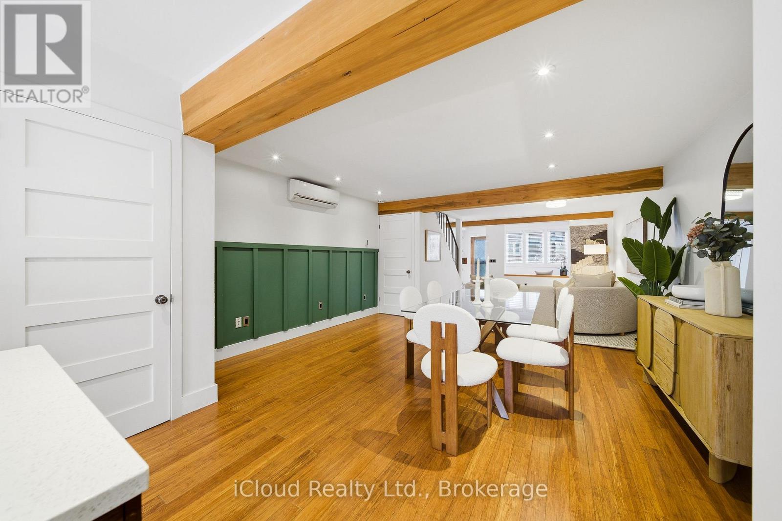 56 Arundel Avenue, Toronto, Ontario  M4K 3A4 - Photo 18 - E12640738