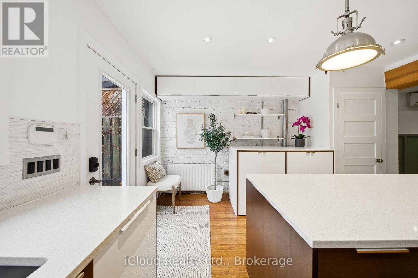 56 Arundel Avenue, Toronto, Ontario  M4K 3A4 - Photo 23 - E12640738