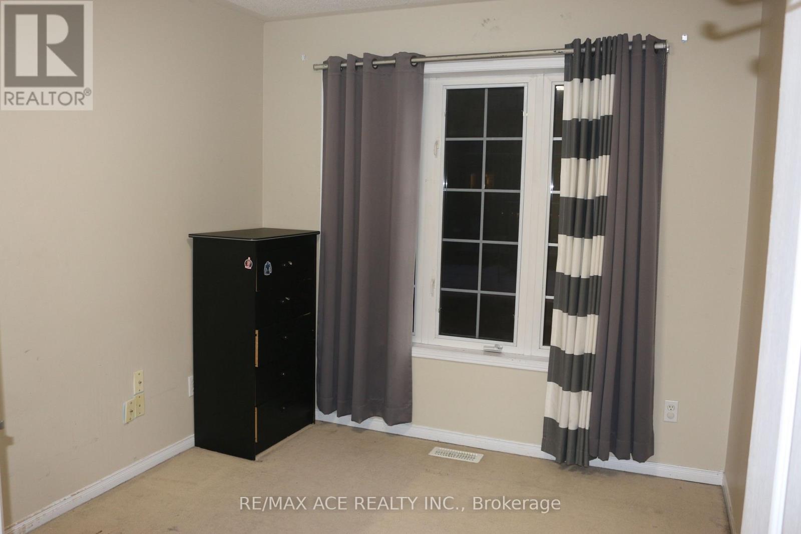 Main - 240 Mclevin Avenue, Toronto, Ontario  M1B 6C3 - Photo 9 - E12640744