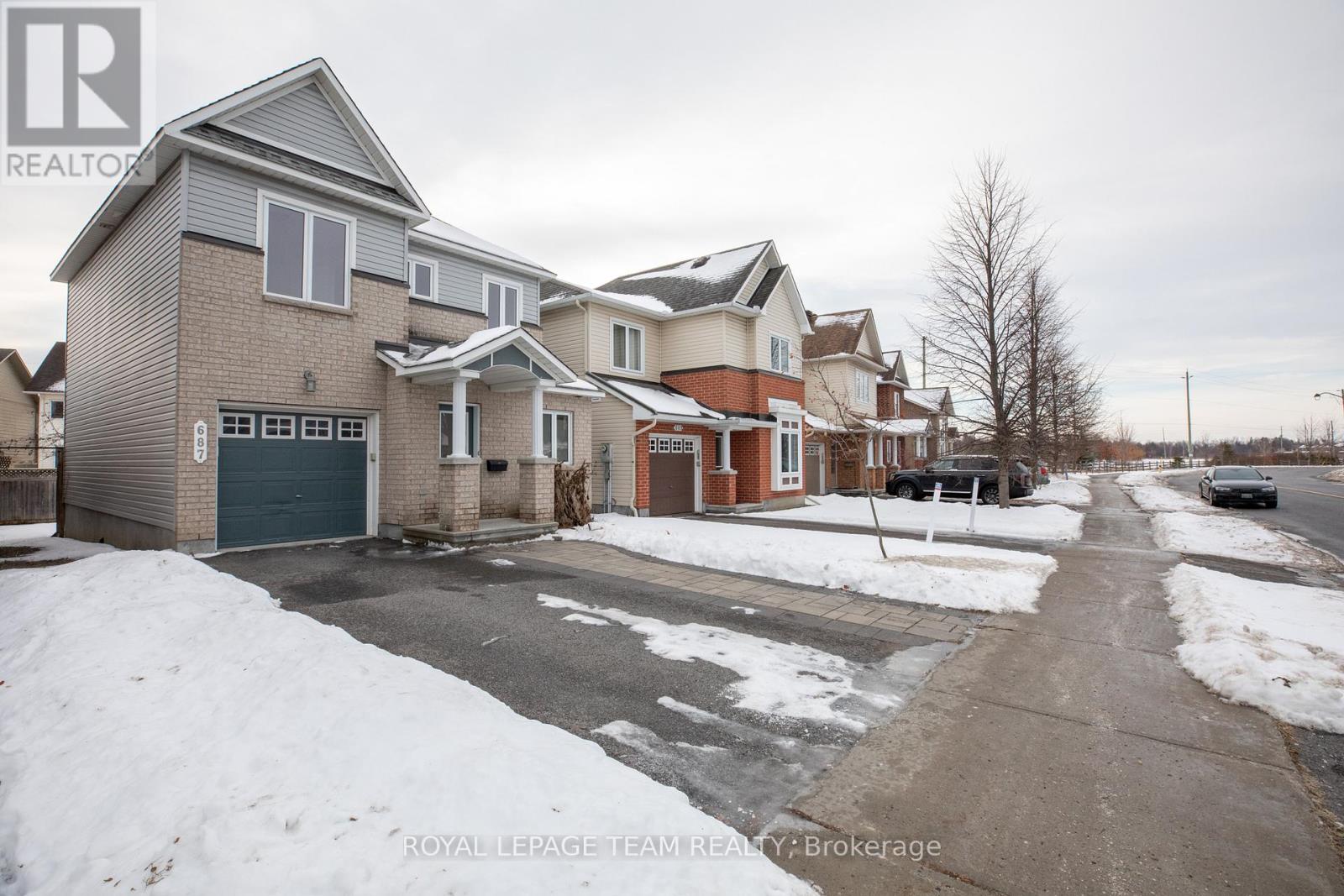687 Paul Metivier Drive, Ottawa, Ontario  K2J 2T4 - Photo 2 - X12462871