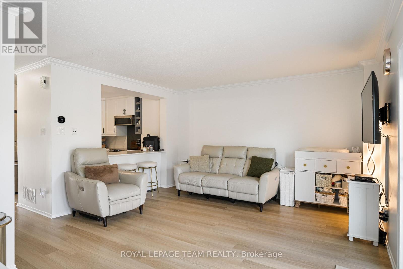 19 Armadale Crescent, Ottawa, Ontario  K2J 4A4 - Photo 12 - X12529160