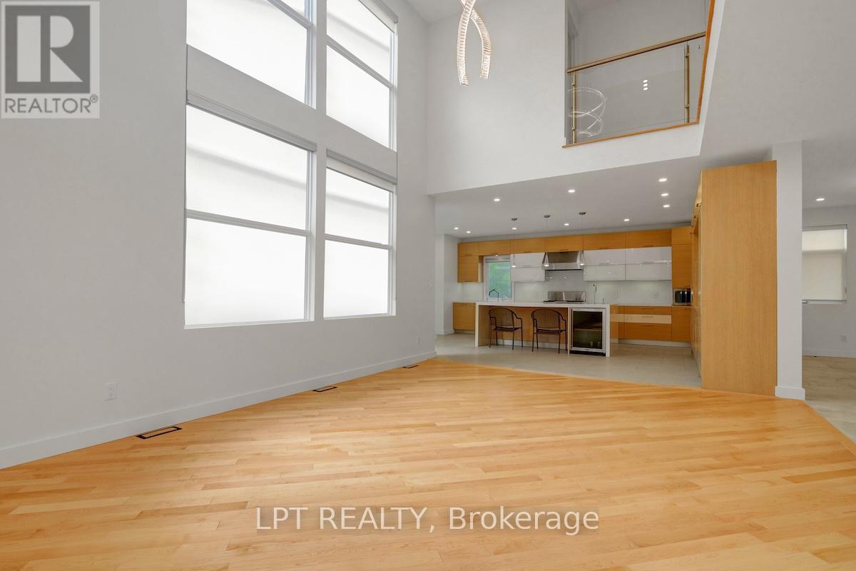 298 Crestview Road, Ottawa, Ontario  K1H 5G6 - Photo 17 - X12612598