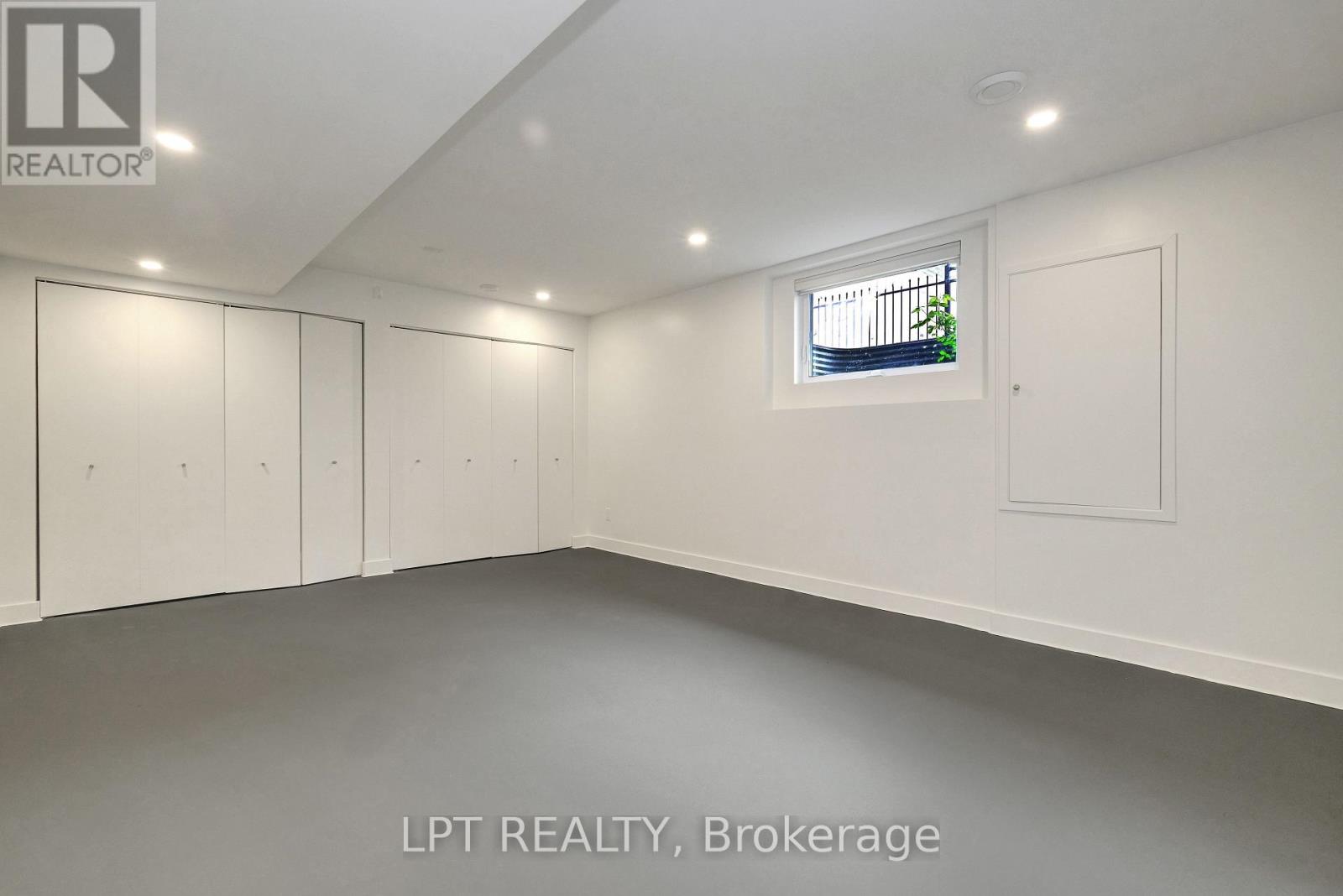 298 Crestview Road, Ottawa, Ontario  K1H 5G6 - Photo 46 - X12612598