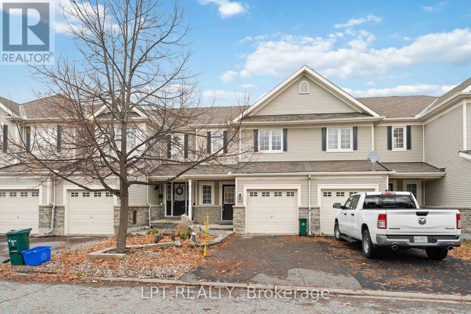 213 Idlewild Private, Ottawa, Ontario  K2J 0P4 - Photo 2 - X12615190