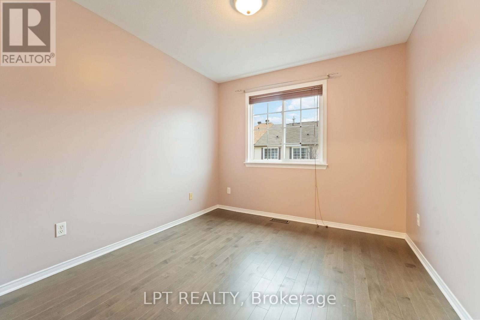 213 Idlewild Private, Ottawa, Ontario  K2J 0P4 - Photo 26 - X12615190