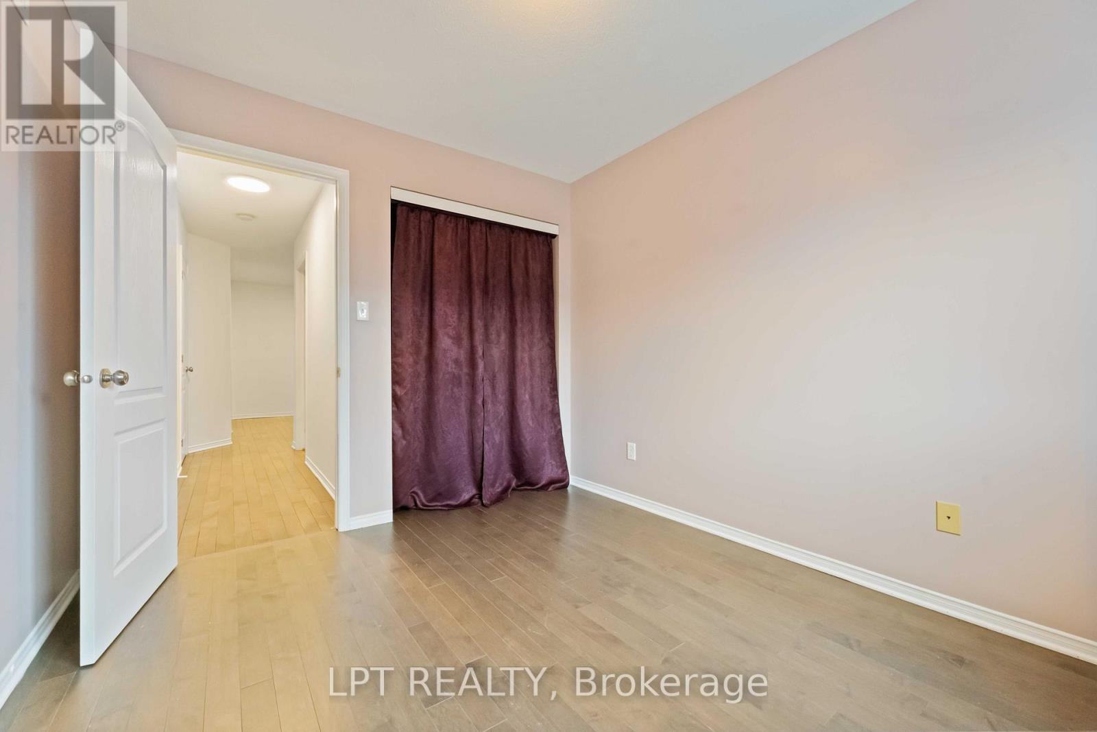213 Idlewild Private, Ottawa, Ontario  K2J 0P4 - Photo 27 - X12615190