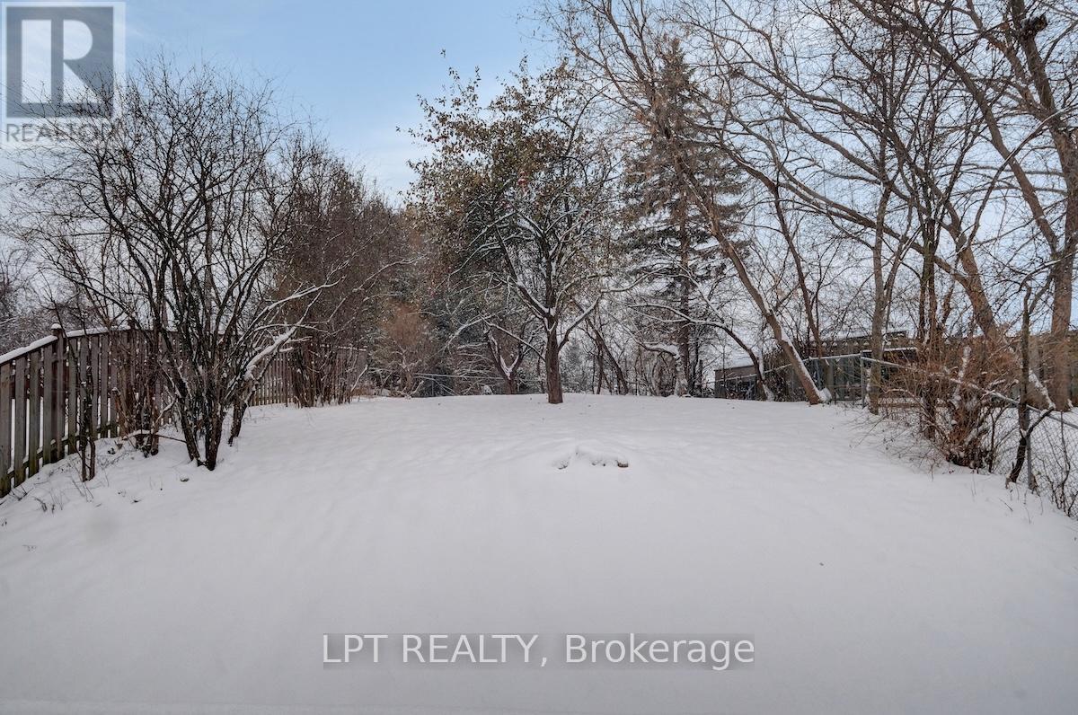 56 Sandhurst Court, Ottawa, Ontario  K1V 9V4 - Photo 42 - X12628140