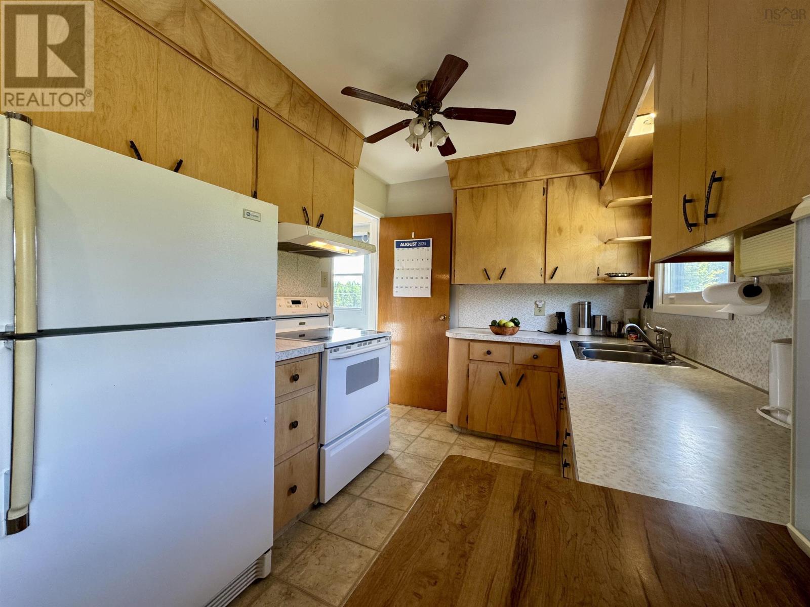 594 Highway 247, Grand Greve, Nova Scotia B0E 3B0 - Photo 11 - 202523271